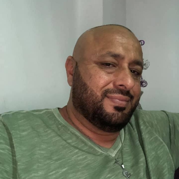 Meet your Posher, Alex - Picture 1 of 1